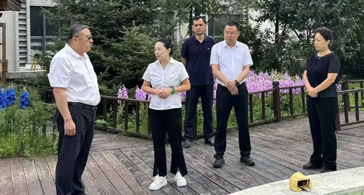 伊春市人大常委会就我市《黑龙江省促进旅游业发展条例》贯彻落实情况进行调研