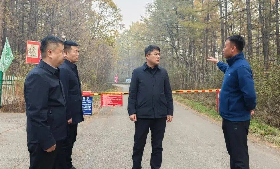 市长王浩调研我市安全生产、森林防火及应急物资储备工作
