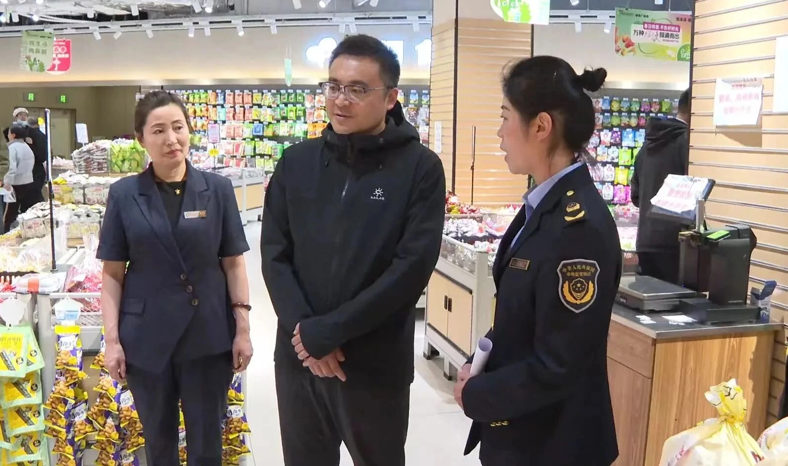 市长张效坤调研我市当前重点工作