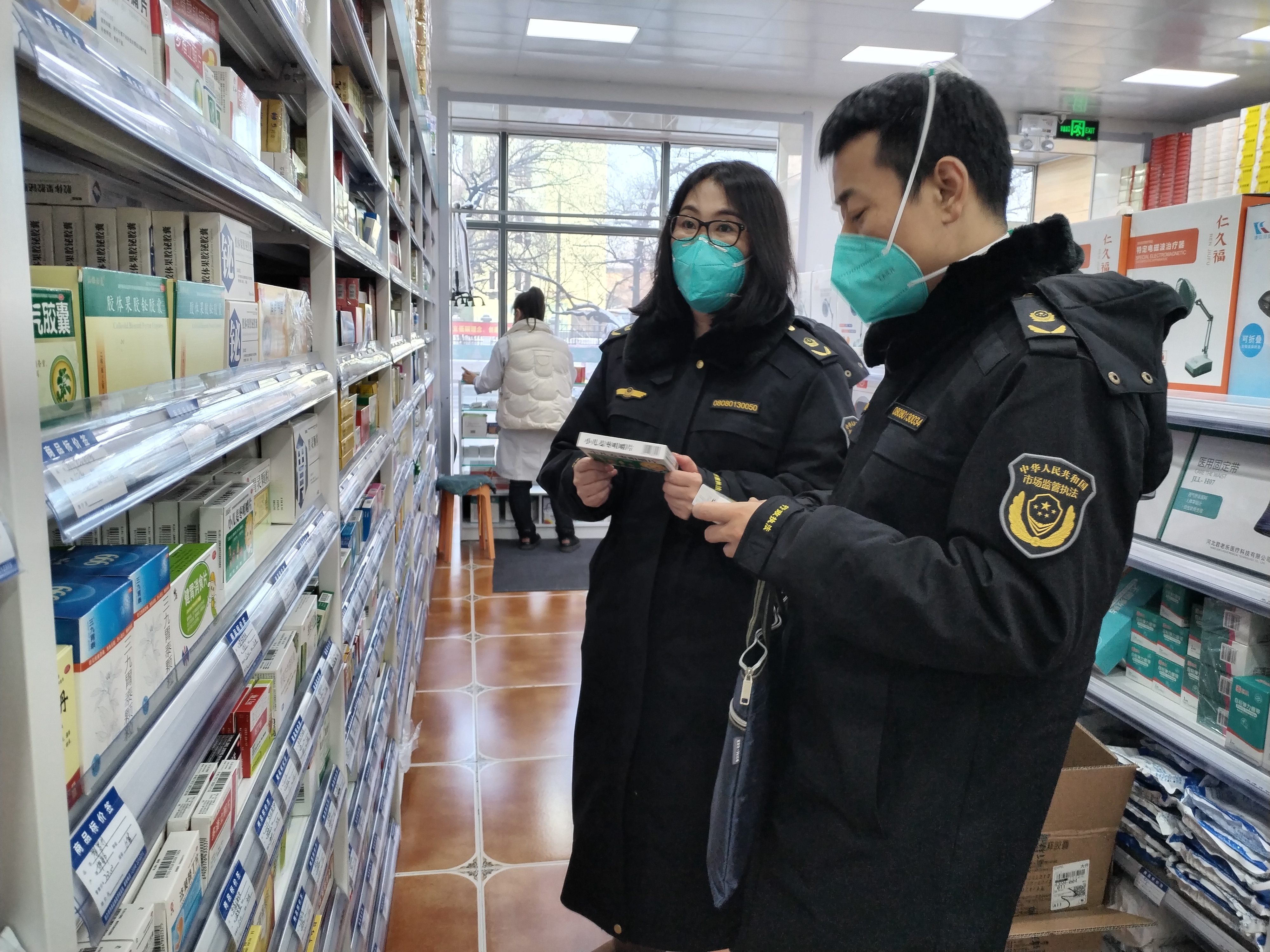 广宁县食药监局积极开展食品安全监管工作